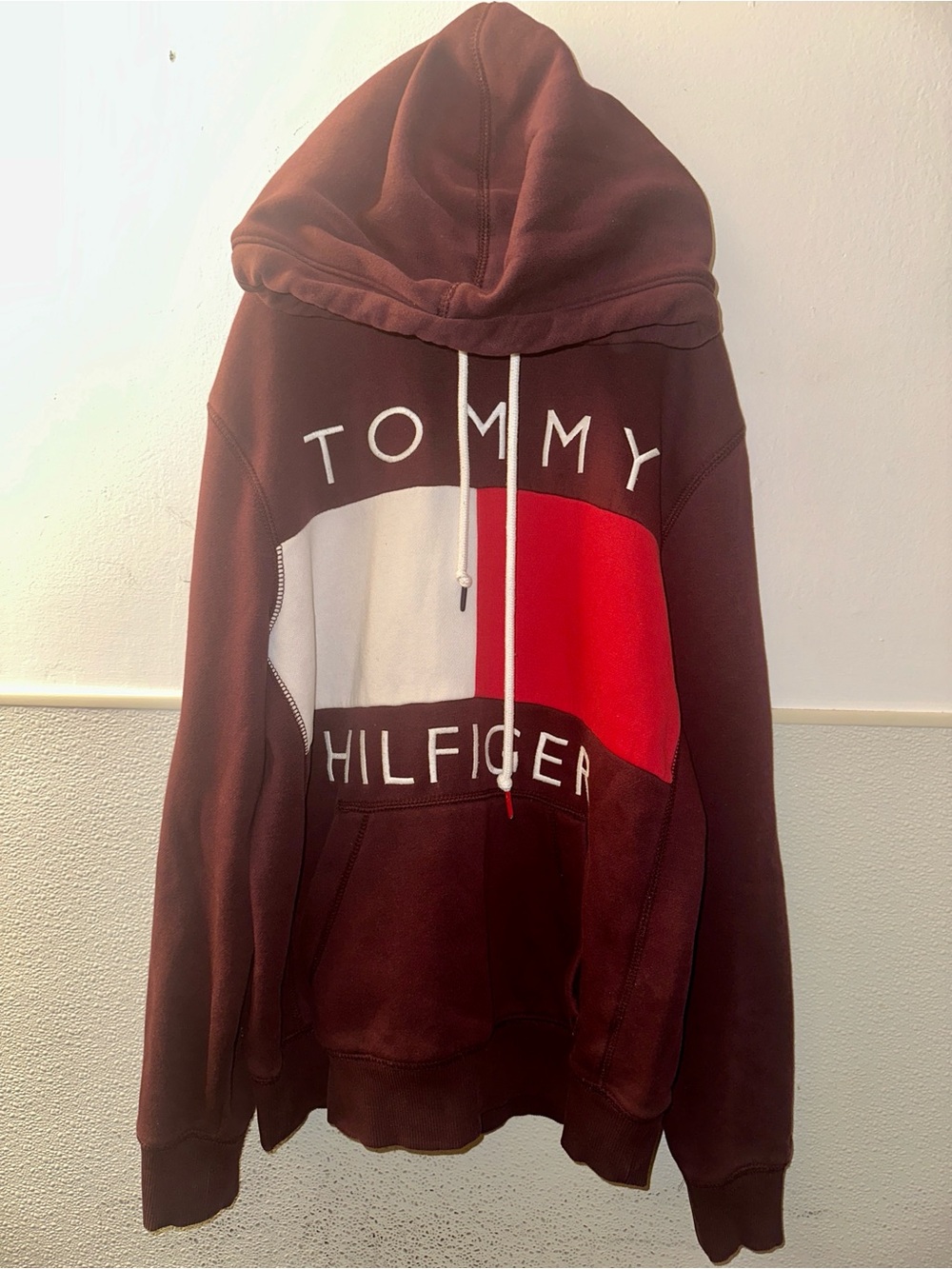Tommy Hilfiger Women’s Logo Hoodie – Size Small